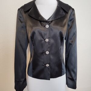 Liz Claiborne Black Blazer with Notched Lapels and Tailored Fit